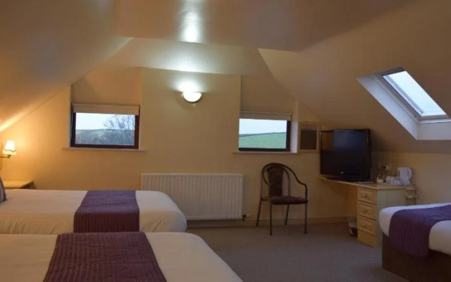 Hillview Lodge