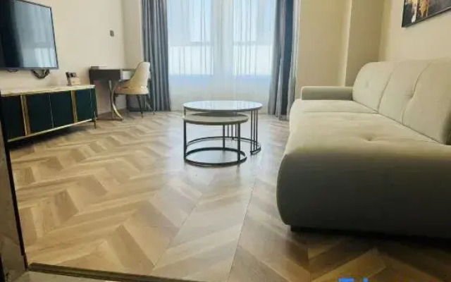 Yongning Xintiandi Holiday Hotel