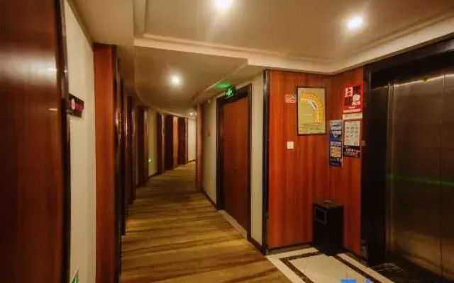 Tongxiang xiangxuehai Hotel