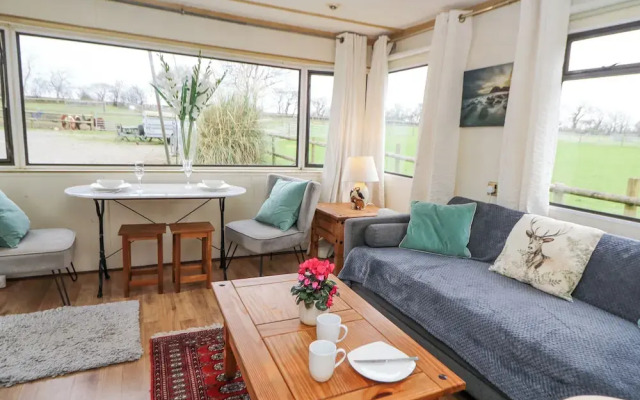 Upper Calffield Caravan