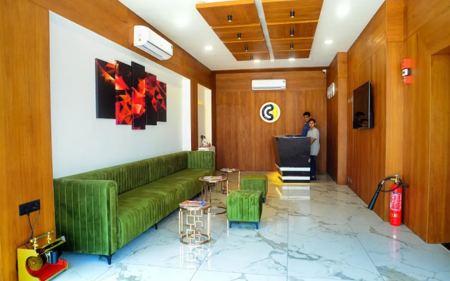 Click Hotel Tulsi