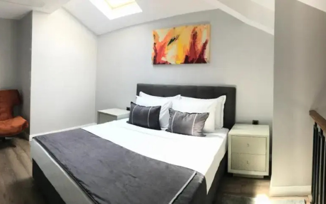 My Way Deluxe Hotel