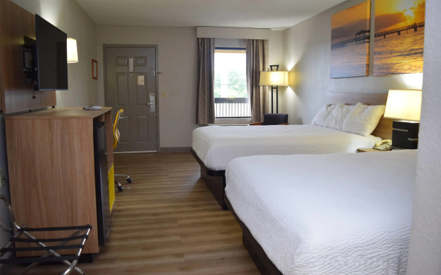 Days Inn by Wyndham Elberton