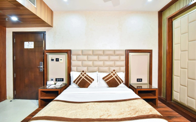 Sawera Grand