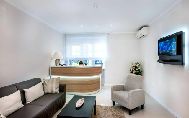 Madison Luxury Apartments