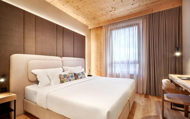 The Log Porto Hotel by Piamonte Hotels