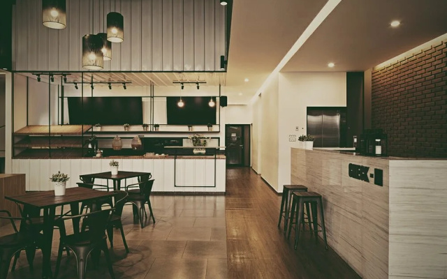 Maxley Hotel@Arjuna