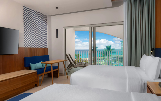 Hilton Cancun Mar Caribe All-Inclusive Resort