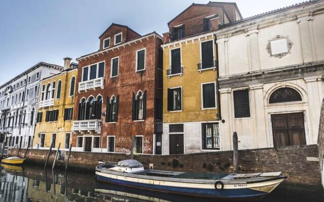 Отель Carmini Palace Canal View Италия, Венеция - отзывы, цены и фото номеров - забронировать отель Carmini Palace Canal View онлайн вид на фасад