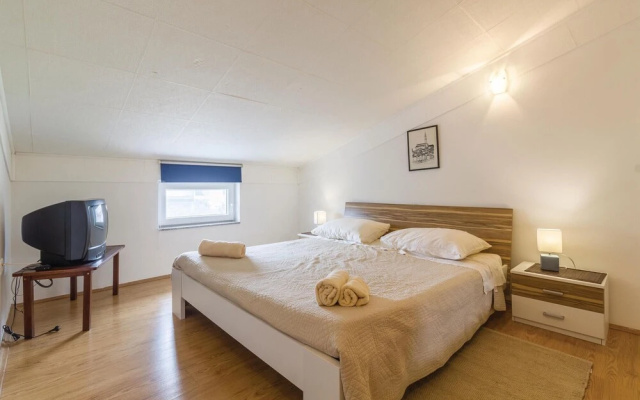 Awesome Home in Pula With Wifi and 4 Bedrooms