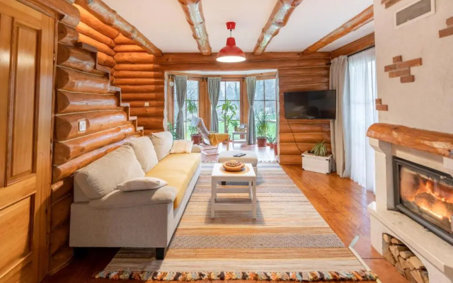 Hazelnut Pool House
