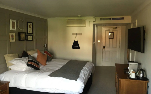Crown Hotel