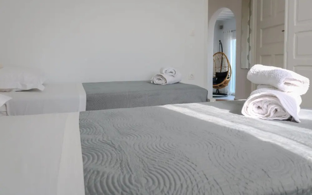 Ortus White Mykonian Luxury Villa