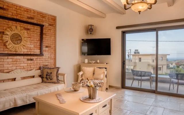Avelia Luxury Villa With Private Pool