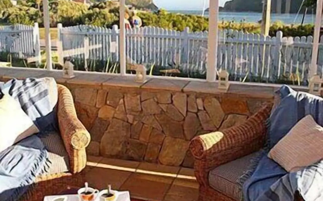 Bayhouse