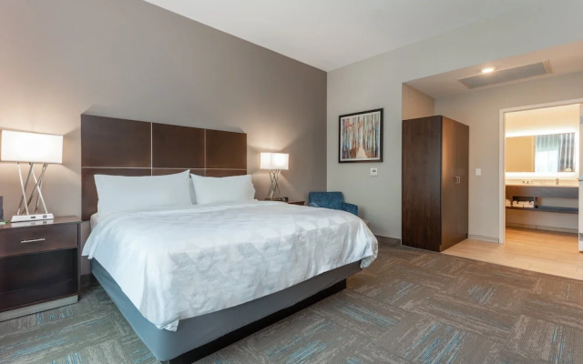 Holiday Inn Hotel And Suites Jefferson City, an IHG Hotel