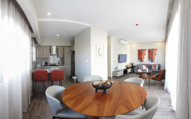 Regatta Living Condos