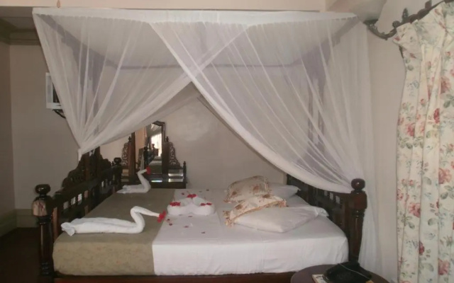 Asmini Palace Hotel