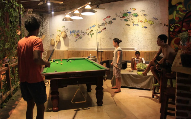 Sanya BlueSky International Youth Hostel