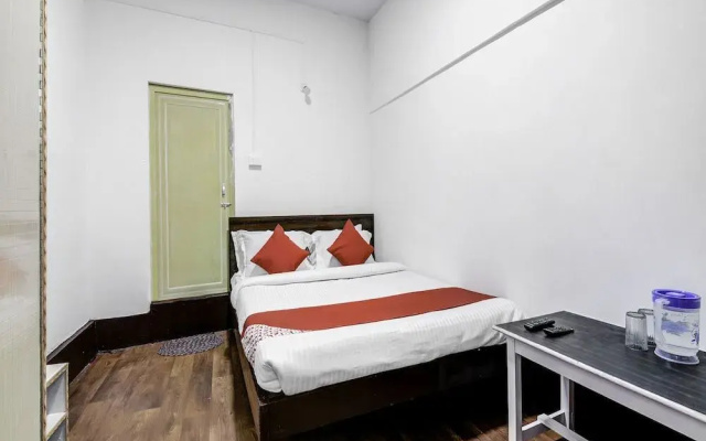 Fine Stay Guest House by OYO Rooms