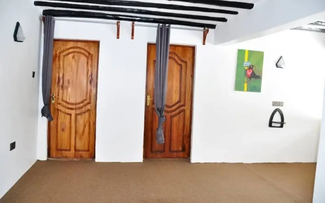 Jodari bungalow kizimkazi Zanzibar