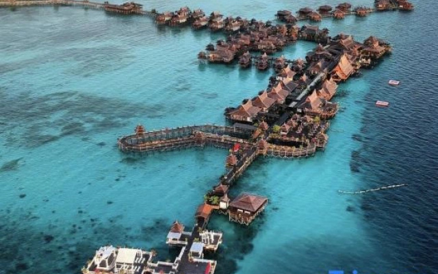 Mabul Water Bungalows