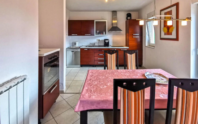 Amazing Apartment in Kastav With Wifi and 3 Bedrooms