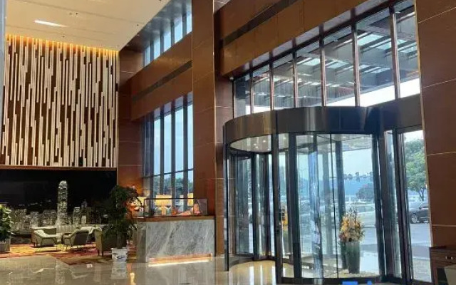Jiuzhou Fangyuan Hotel(Yichang Wanda Binjiang Store)