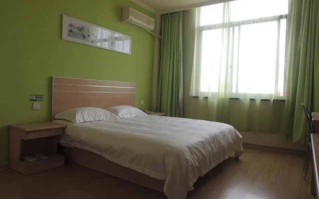 Heng 8 Chain Hotel Hangzhou Guali Youyi Road(恒8连锁酒店(杭州瓜沥友谊路店))