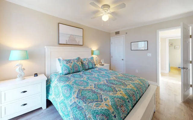 Coastal Nest @ Enclave 602a