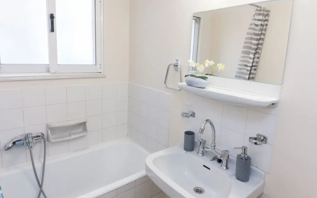 Athens Central Explorer Nest 1 Bd Apt