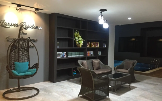 Luxsna Residence