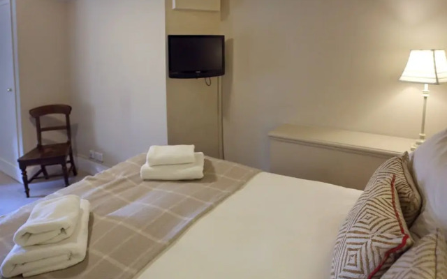 Black Boys Hotel