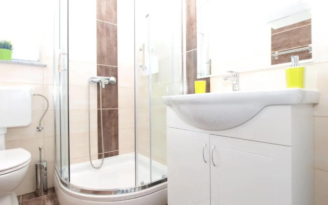 Apartments Suzana 1403