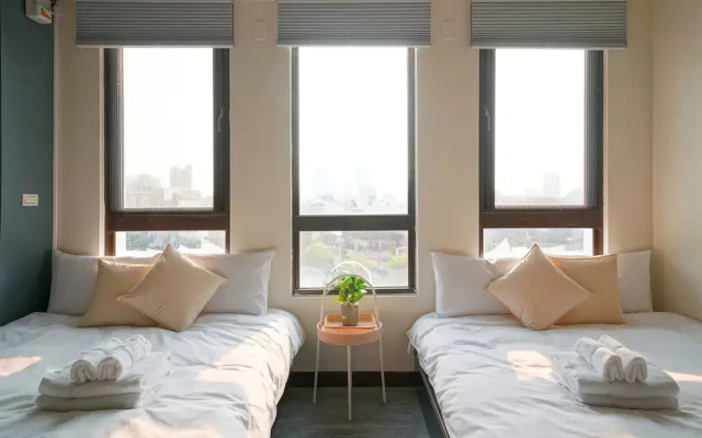 Tainan Sleepie Inn