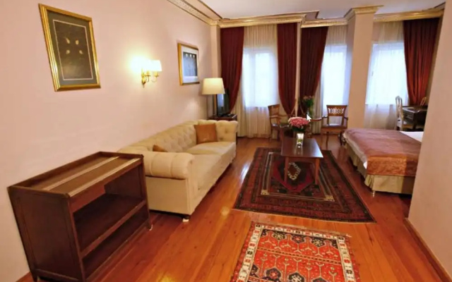 Seven Hills Boutique Hotel