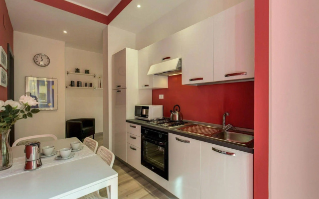 Italy Rents Colosseum - Termini