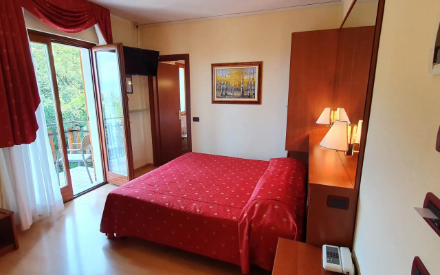 Hotel Diana