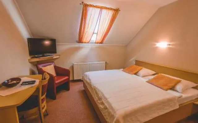 Guest House Pohorska Kavarna