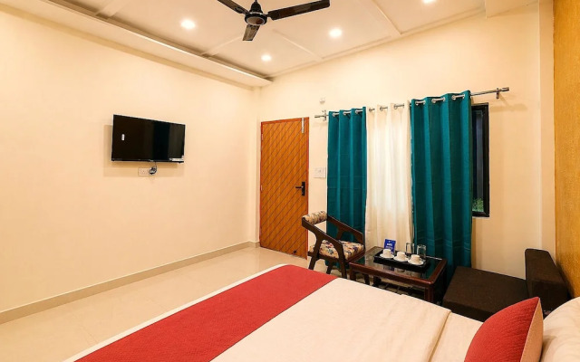 Aqua Tree Resort
