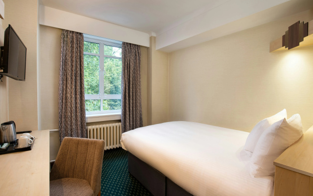 Tavistock Hotel