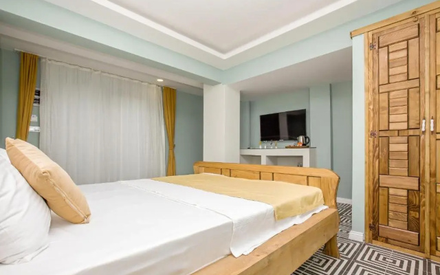 Dimora Boemo Hotel