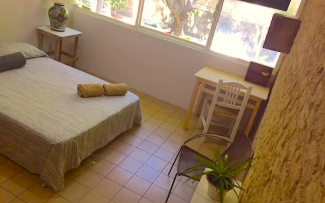 Casa Canario Zuno, Hostel Lafayette