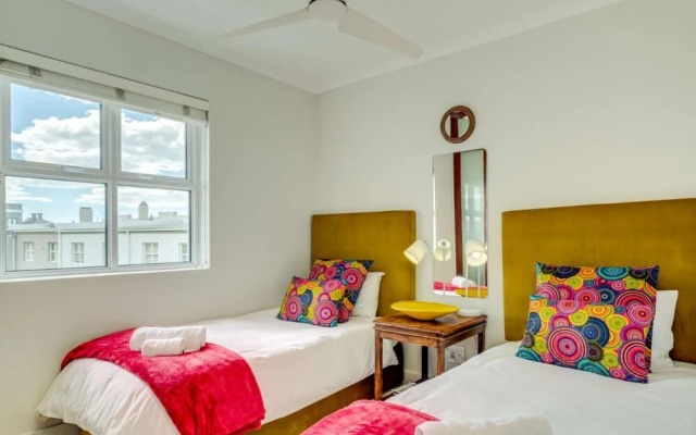 Eclectic Apartment in the Bustling De Waterkant 209 DWP