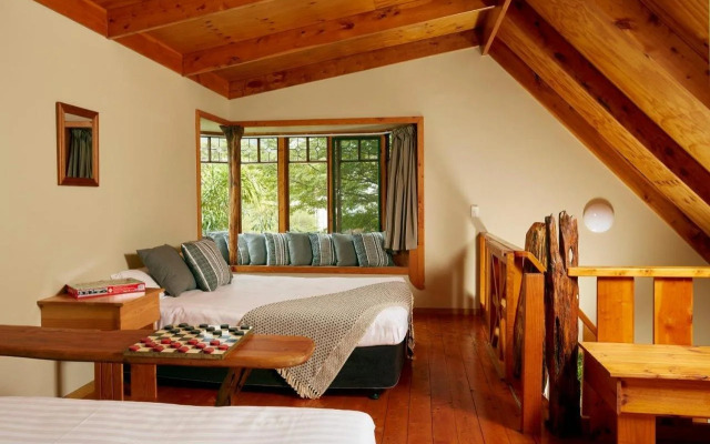 Awaroa Lodge