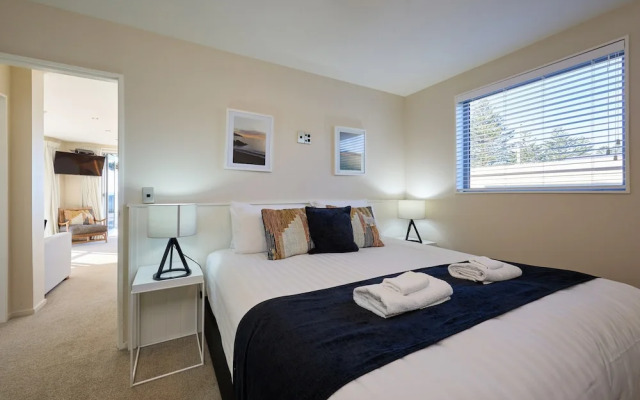 Kaikoura Waterfront Apartments