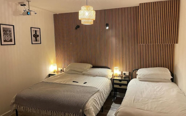 Manhattan Apartment near City Centre