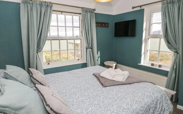 2 Old Coastguard House, Beaumaris