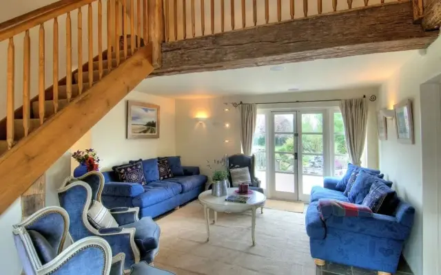 Manor Farmhouse