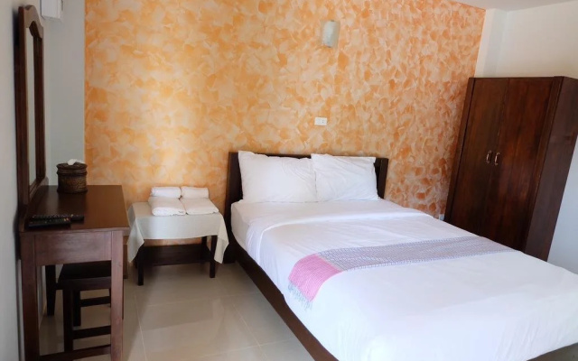Benya Hotel